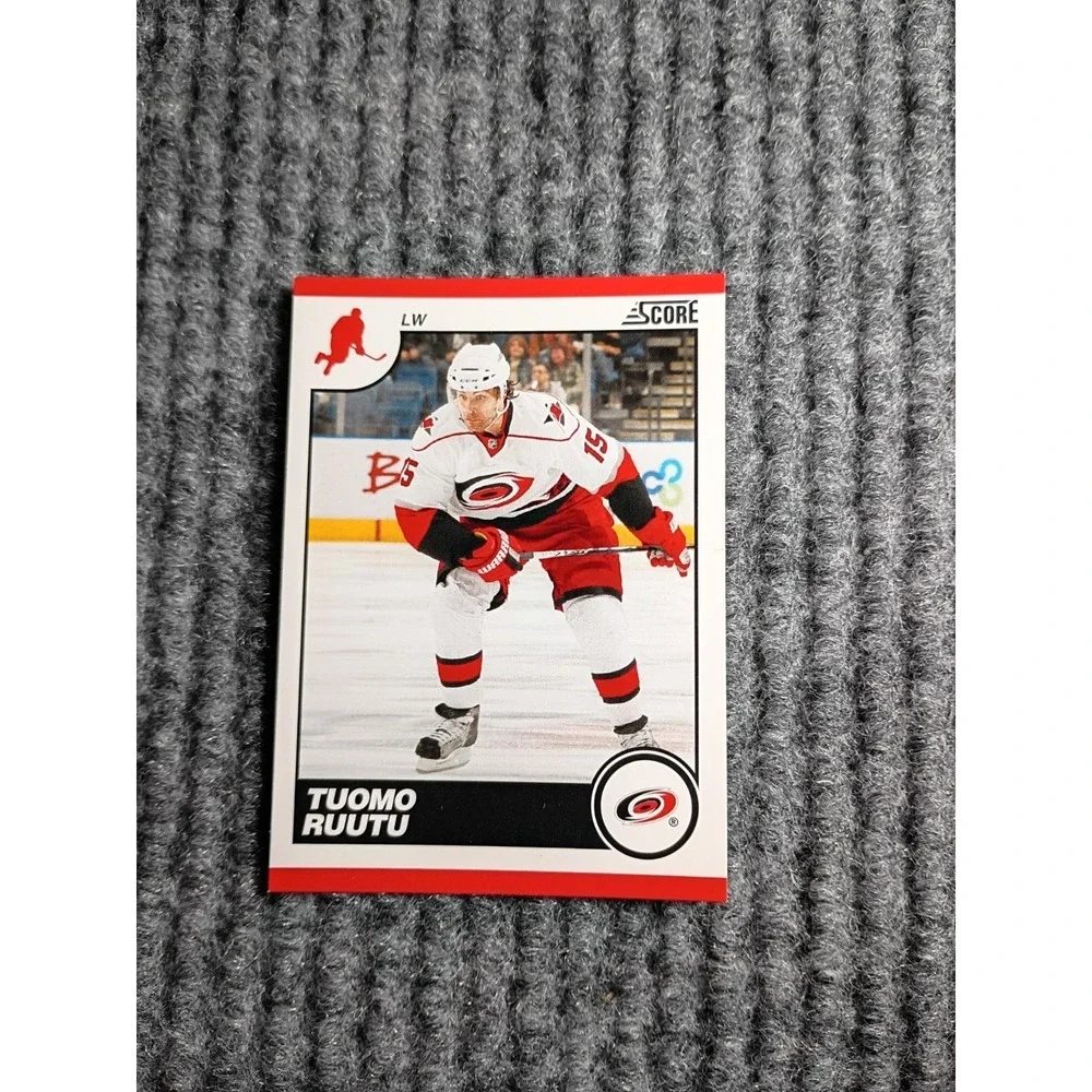 Score 2010 Carolina Hurricanes Tuomo Ruutu Hockey Card #112
